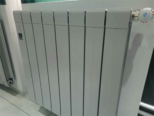 1539219418908997.jpg 暖氣片知名品牌