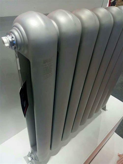 1539848817871555.jpg 暖氣片知名品牌